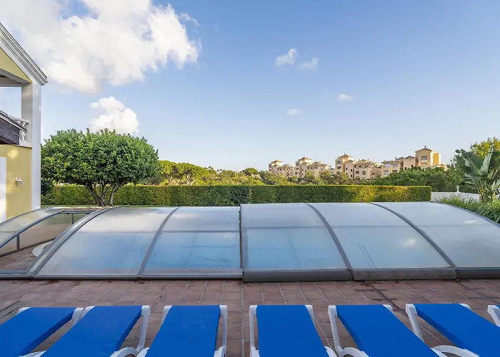 Cubo's Casa La Paloma * Μαρμπέλλα