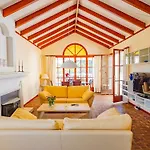 Cubo's Casa La Paloma Willa