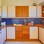Cubo's Casa La Paloma Marbella
