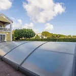 Willa Cubo's Casa La Paloma Marbella