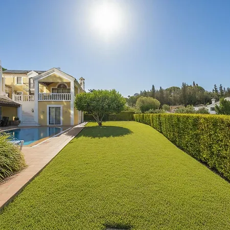 Cubo's Casa La Paloma Willa Marbella