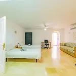 Cubo's Casa La Paloma Villa